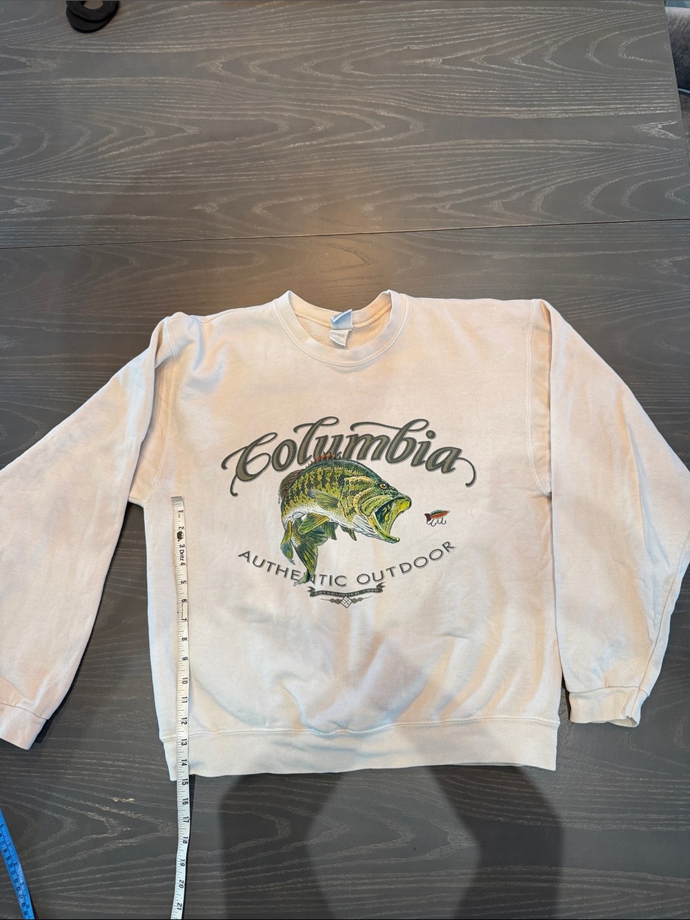Columbia Cream Crewneck Sweatshirt with Green Fish Graphic